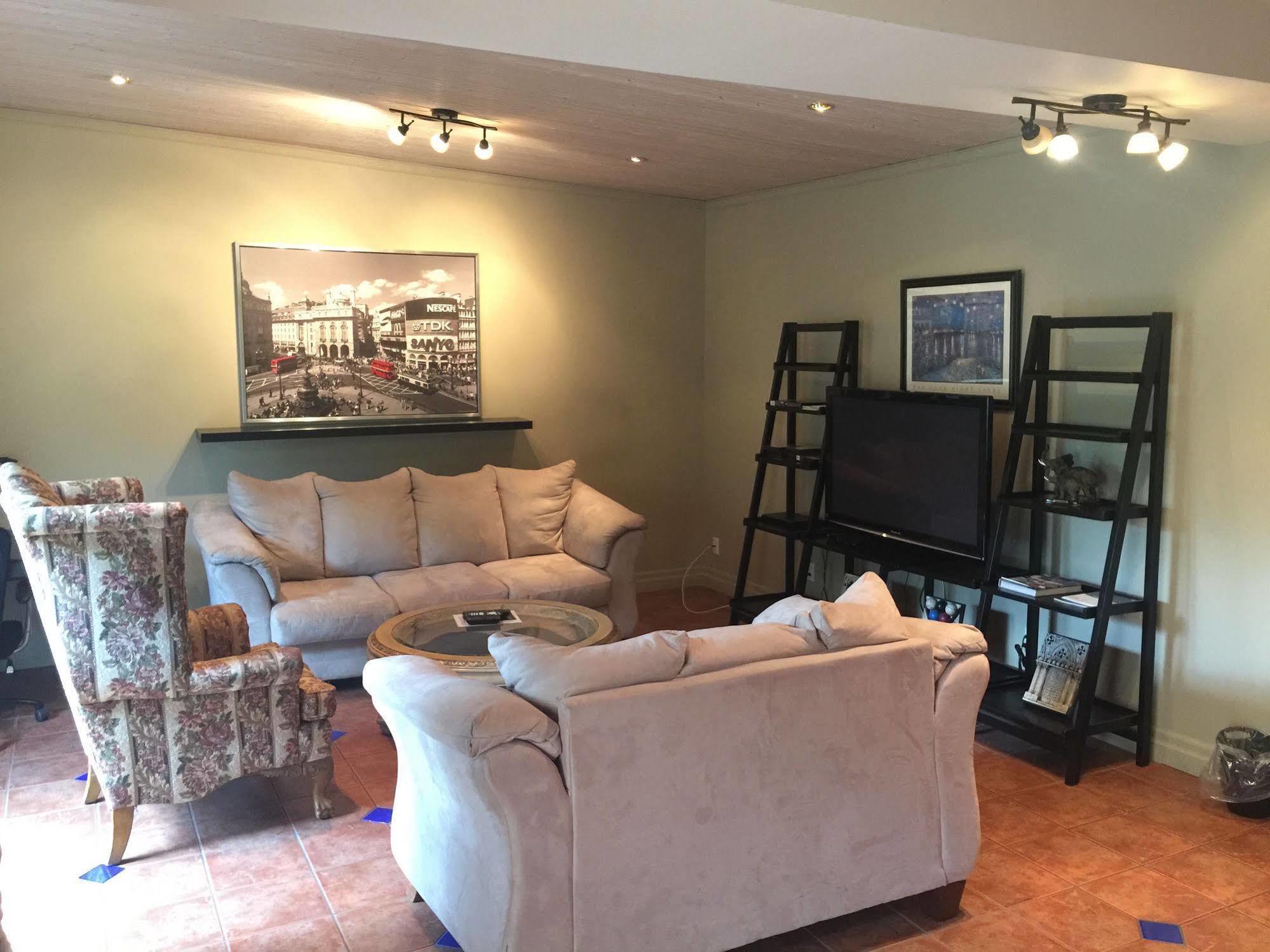 Hanover Grey Rose Suites מראה חיצוני תמונה