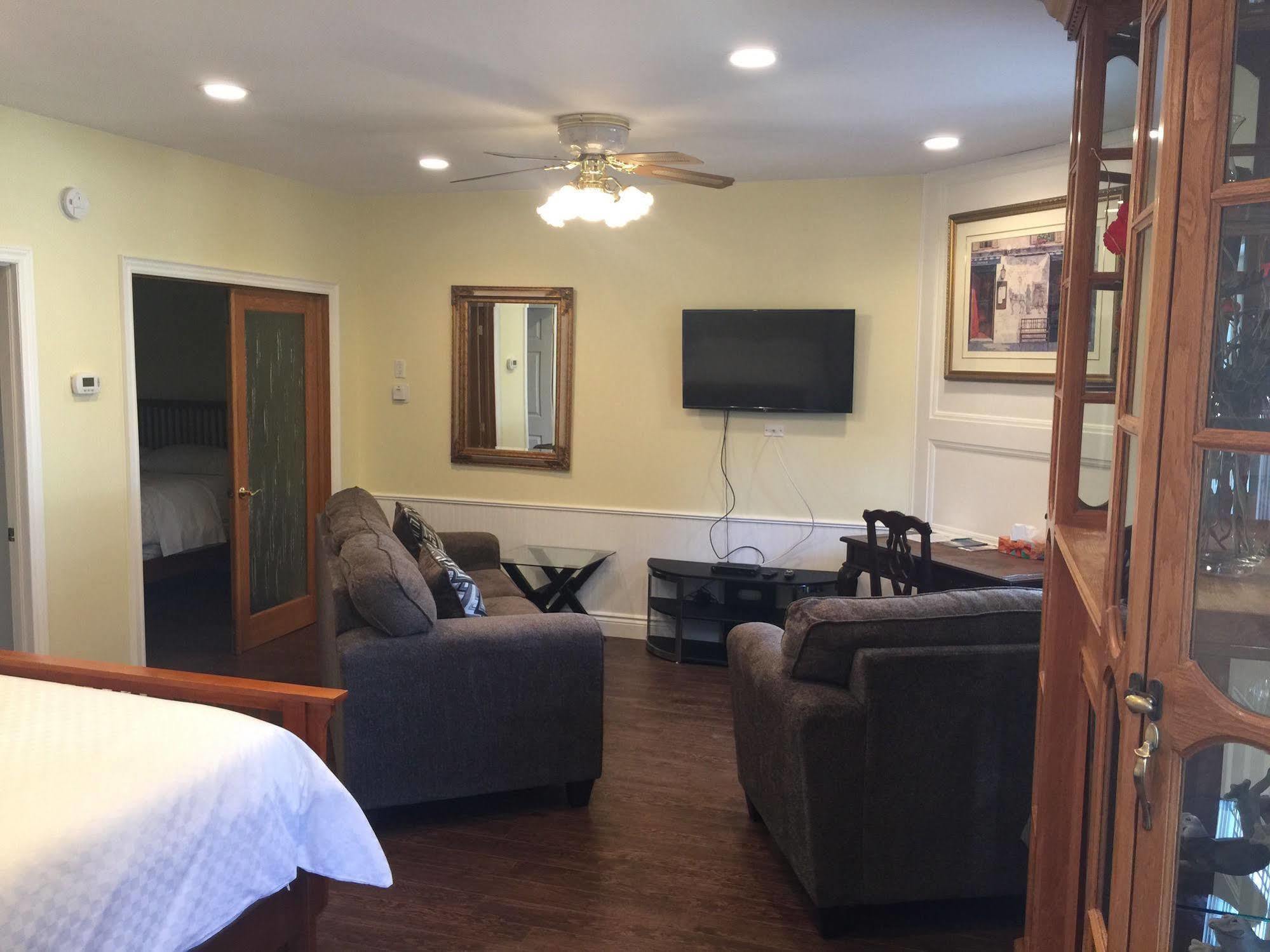 Hanover Grey Rose Suites מראה חיצוני תמונה